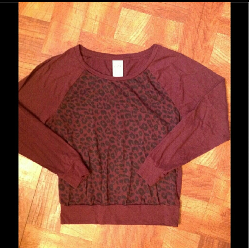 Victoria Secret Top XS!